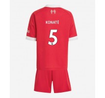 Liverpool Ibrahima Konate #5 Koszulka Podstawowa dzieci 2025-26 Krótki Rękaw (+ krótkie spodenki)